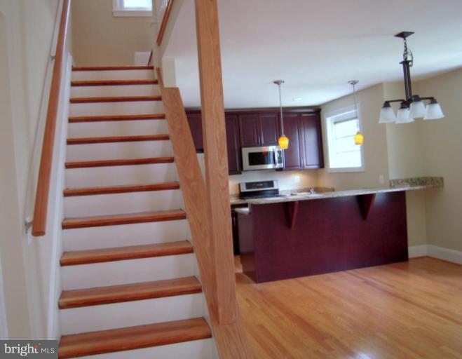 717 Dunkirk Road Baltimore, MD 21212 - Photo 7 of 18 Staircase