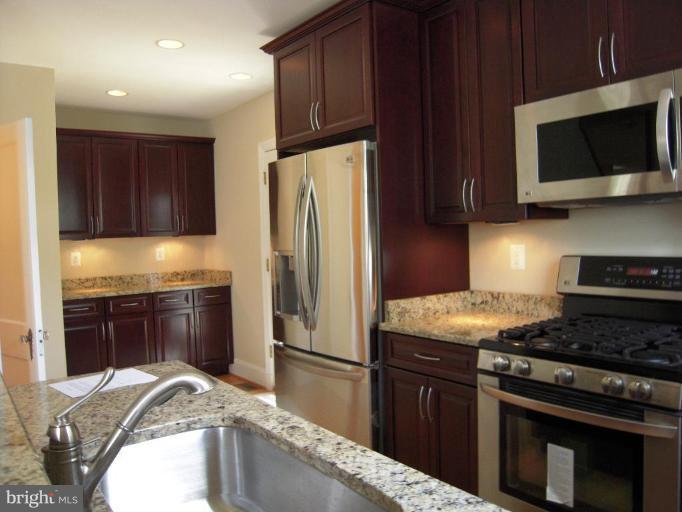 717 Dunkirk Road Baltimore, MD 21212 - Photo 9 of 18 Kitchen #2