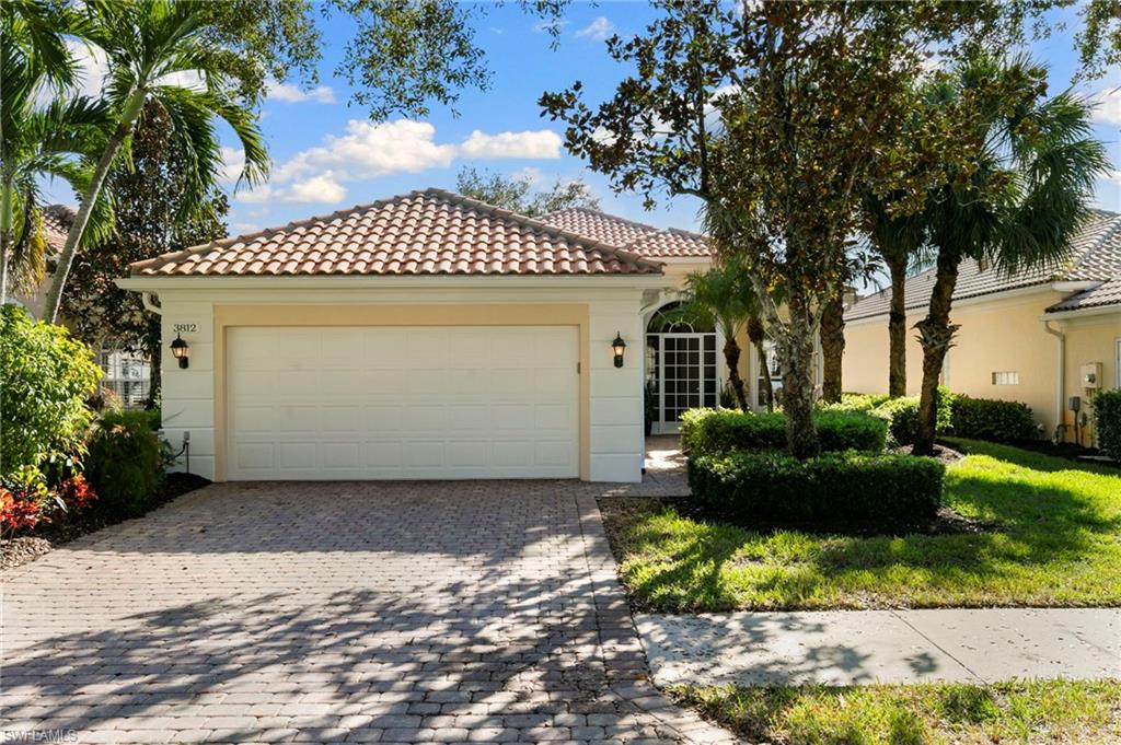3812 Valentia Way Naples, FL 34119 - Photo 35 of 49