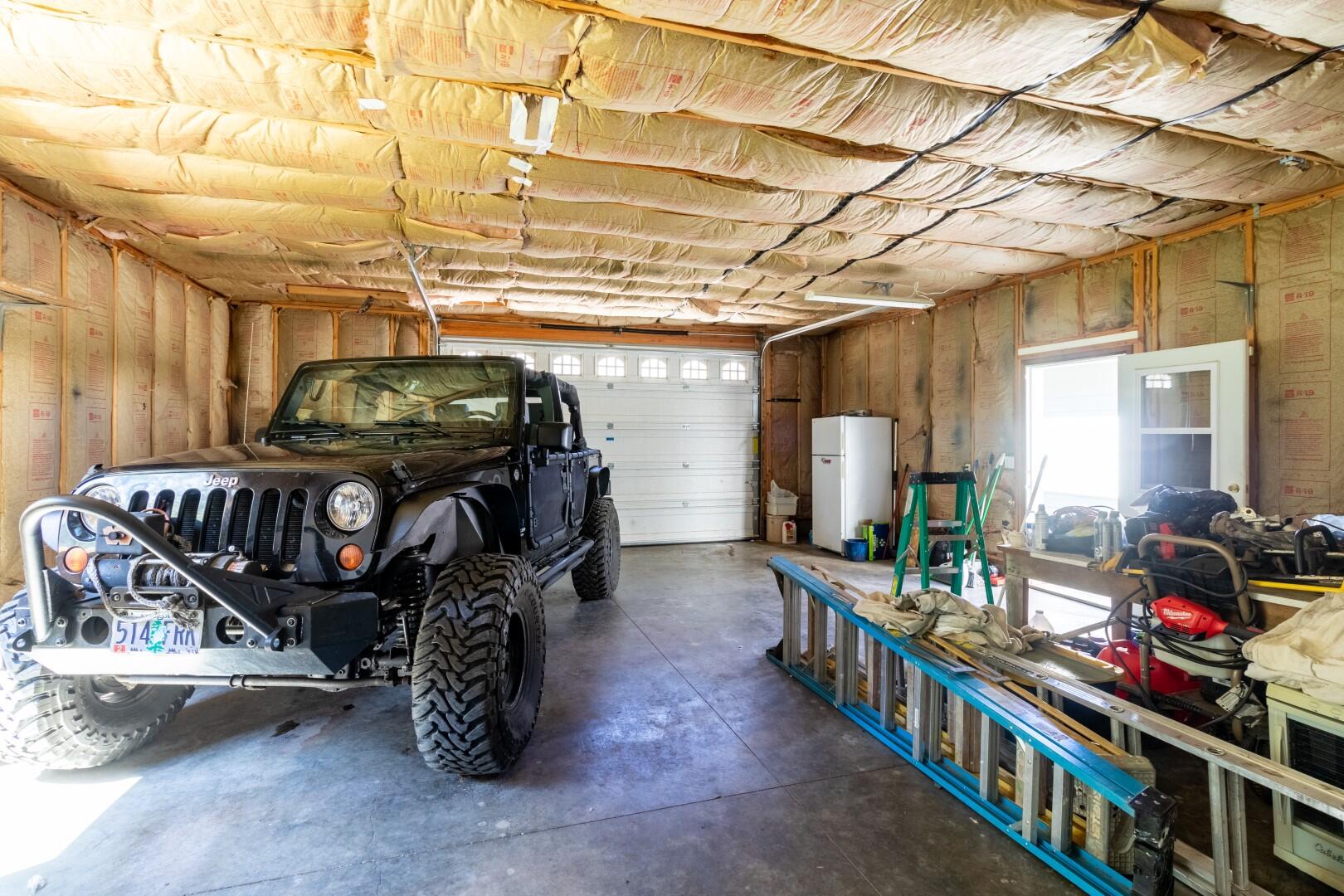 3441 North Obenchain Road Eagle Point, OR 97524 - Photo 28 of 36 INSULATED GARAGE