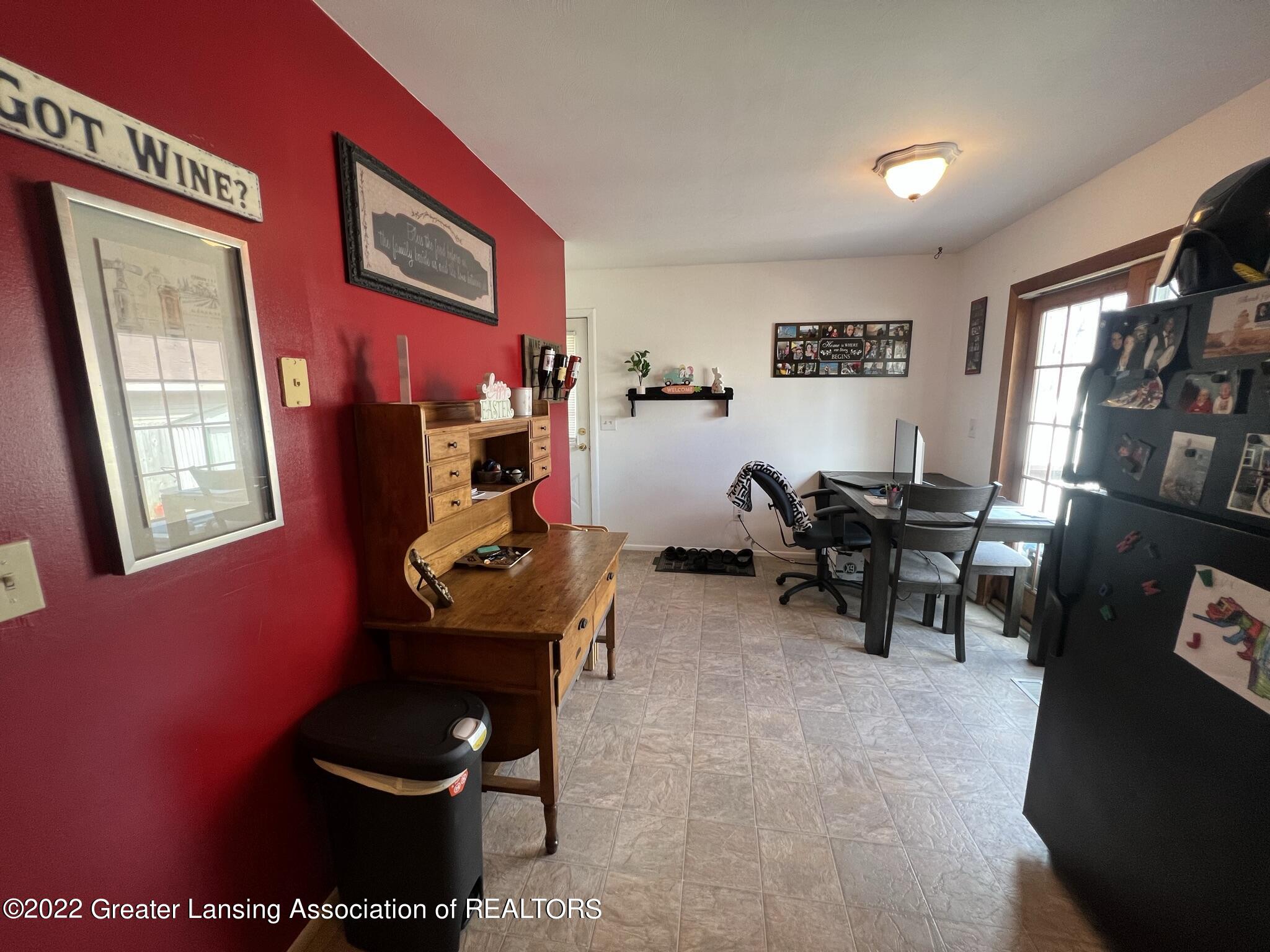 3400 Kilberry Road Lansing, MI 48911 - Photo 11 of 29 IMG_2603