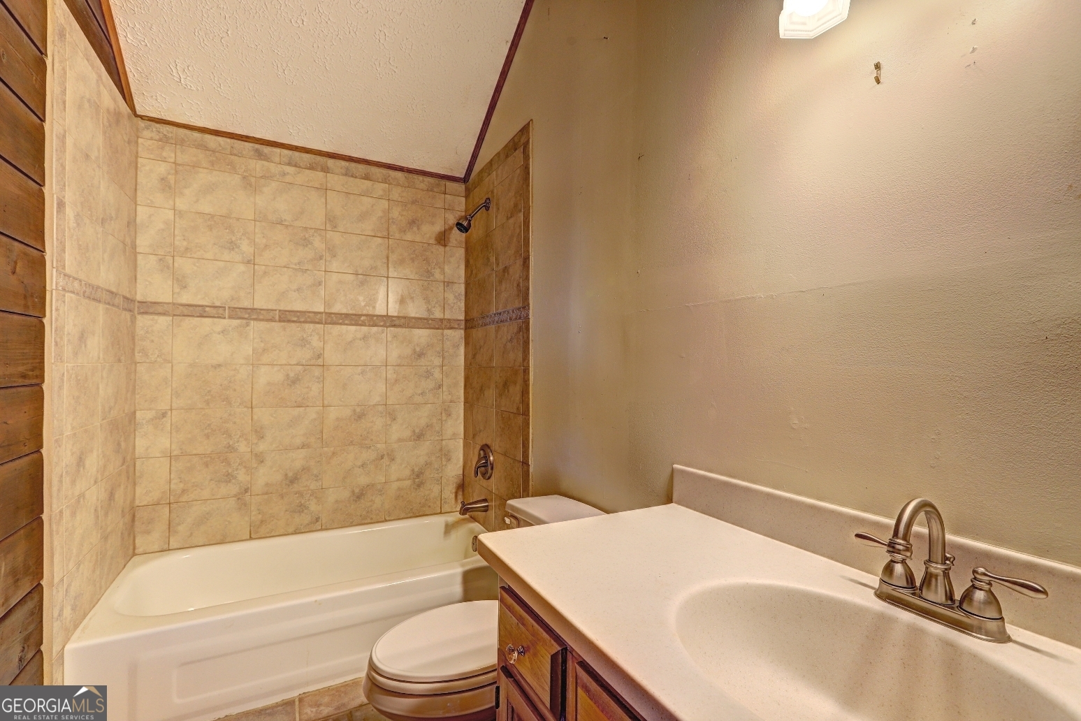 362 Brook Road Barnesville, GA 30204 - Photo 54 of 70 a bathroom with a sink toilet and shower