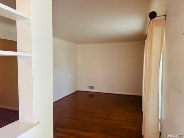 3945 Harding Street Dearborn Heights, MI 48125 - Photo 6 of 15