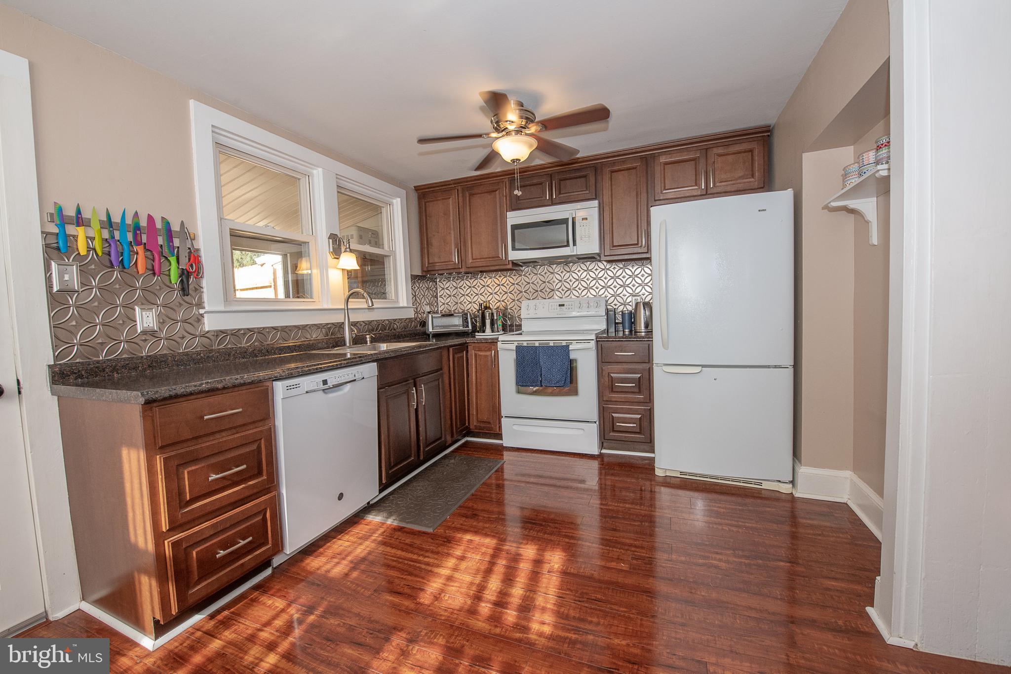 312 South Main Street Spring City, PA 19475 - Photo 10 of 28 Kitchen