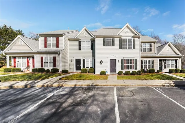 $244,999 | 3869 Hickswood Creek Drive, High Point, NC 27265