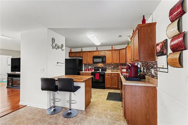 $244,999 | 3869 Hickswood Creek Drive, High Point, NC 27265