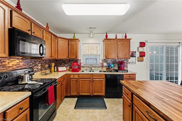 $244,999 | 3869 Hickswood Creek Drive, High Point, NC 27265