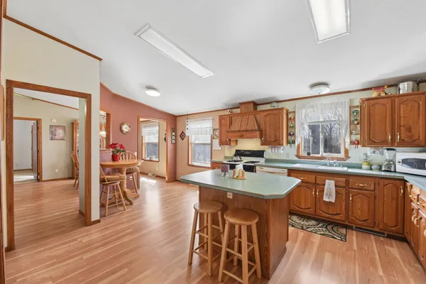 $399,900 | N8435 County Rd Y, Spring Valley, WI 54767