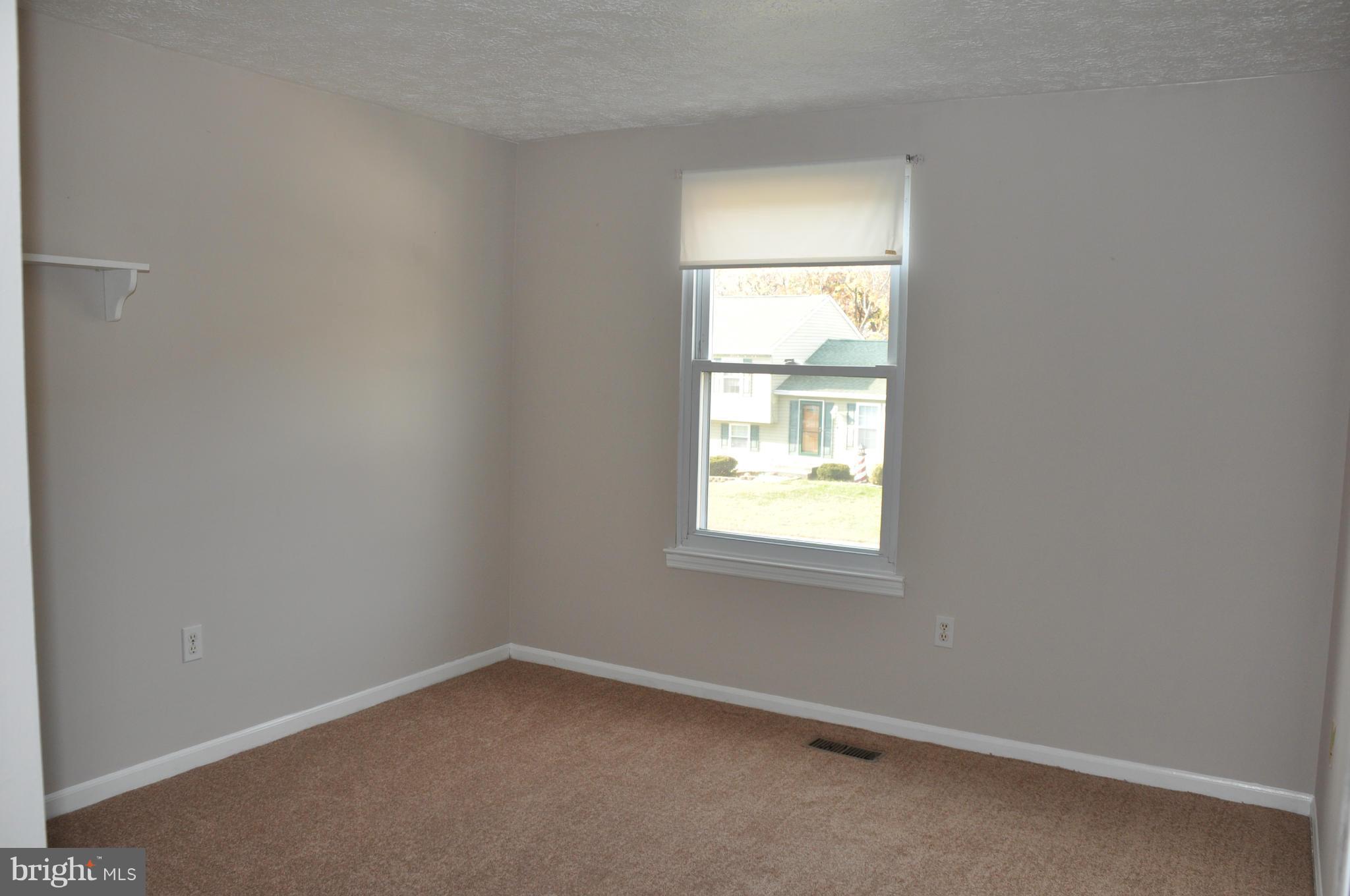 67 Yew Road Baltimore, MD 21221 - Photo 15 of 22 Bedroom