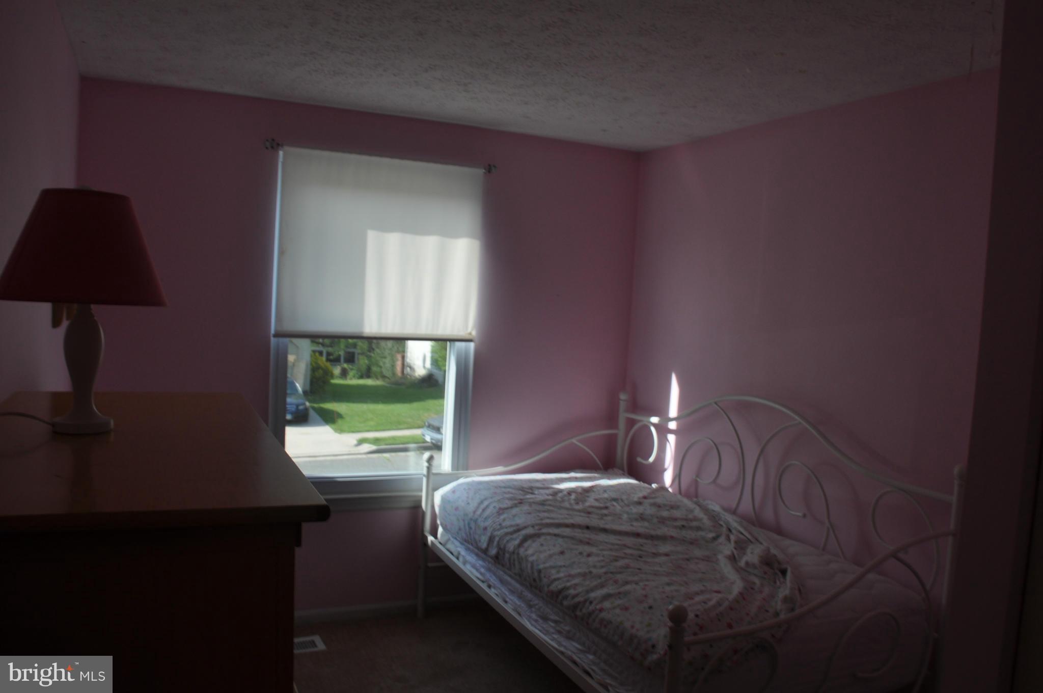 67 Yew Road Baltimore, MD 21221 - Photo 16 of 22 Bedroom