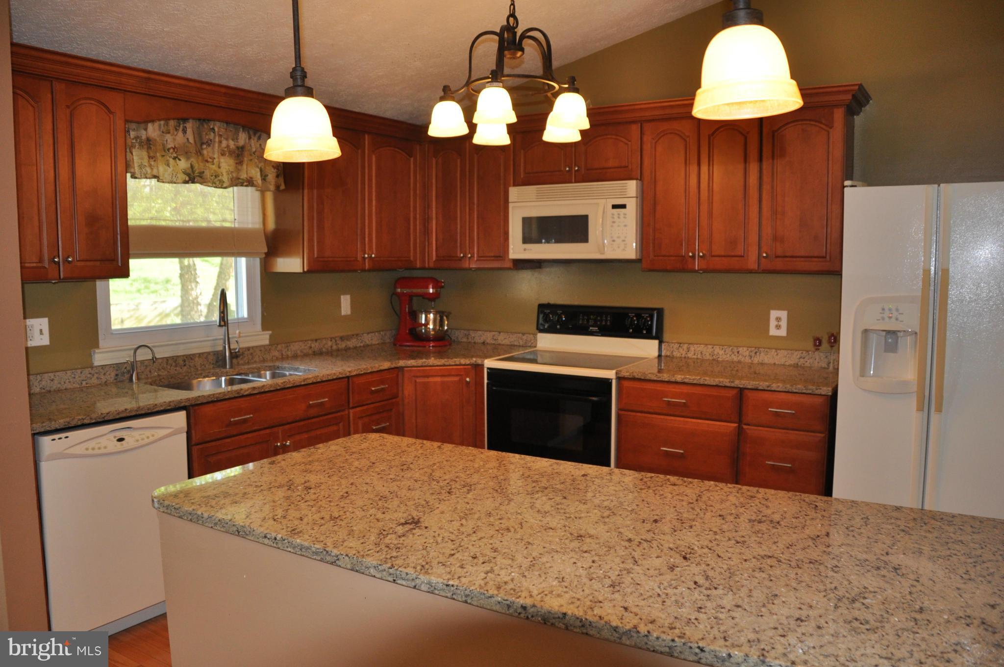 67 Yew Road Baltimore, MD 21221 - Photo 6 of 22 Kitchen