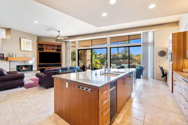 $1,599,000 | 12 Boulder Lane, Rancho Mirage, CA 92270