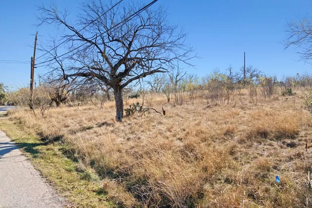 $449,000 | 432 Sandy Mountain Drive, Sunrise Beach, TX 78643