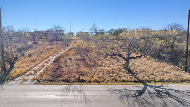 $449,000 | 432 Sandy Mountain Drive, Sunrise Beach, TX 78643