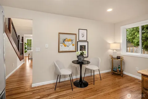 $1,443,000 | 4222 205th Place Northeast, Sammamish, WA 98074