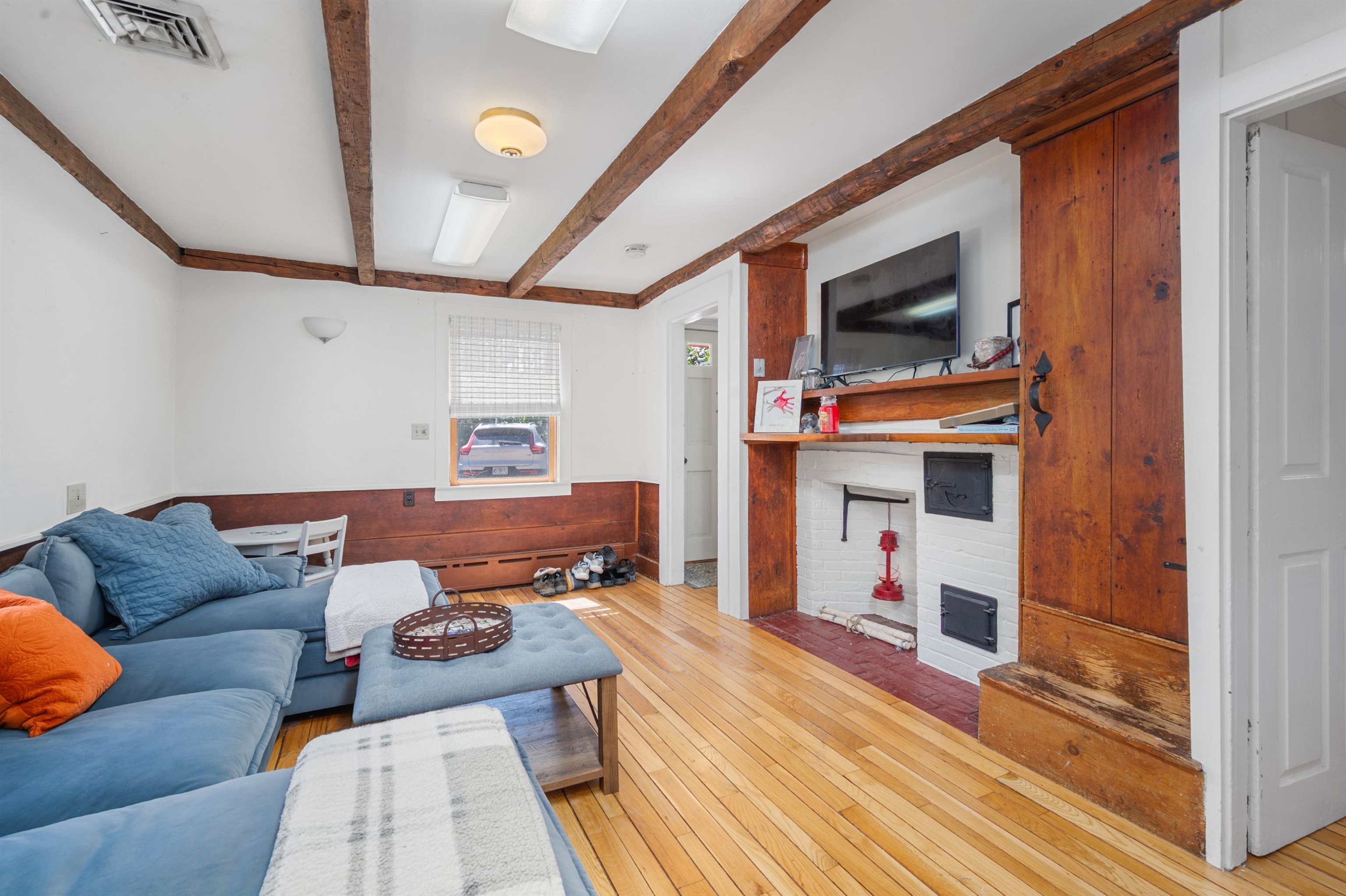 468 Union Avenue Laconia, NH 03246 - Photo 19 of 48