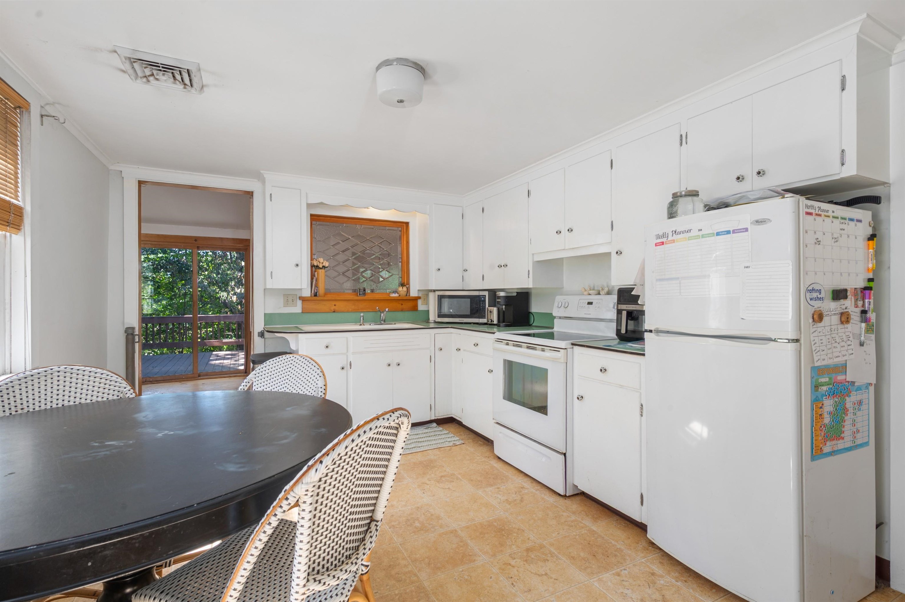 468 Union Avenue Laconia, NH 03246 - Photo 24 of 48