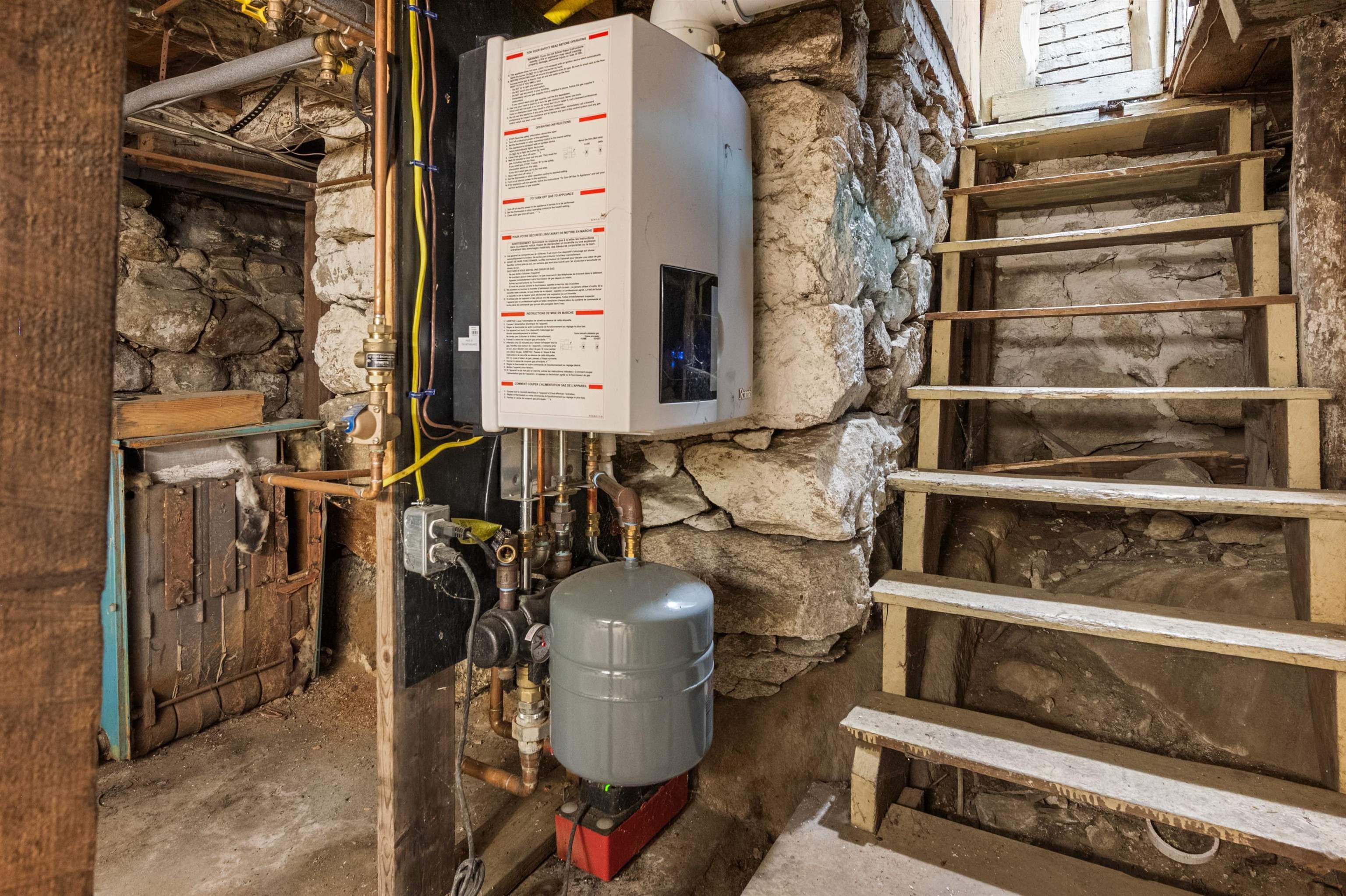 468 Union Avenue Laconia, NH 03246 - Photo 45 of 48