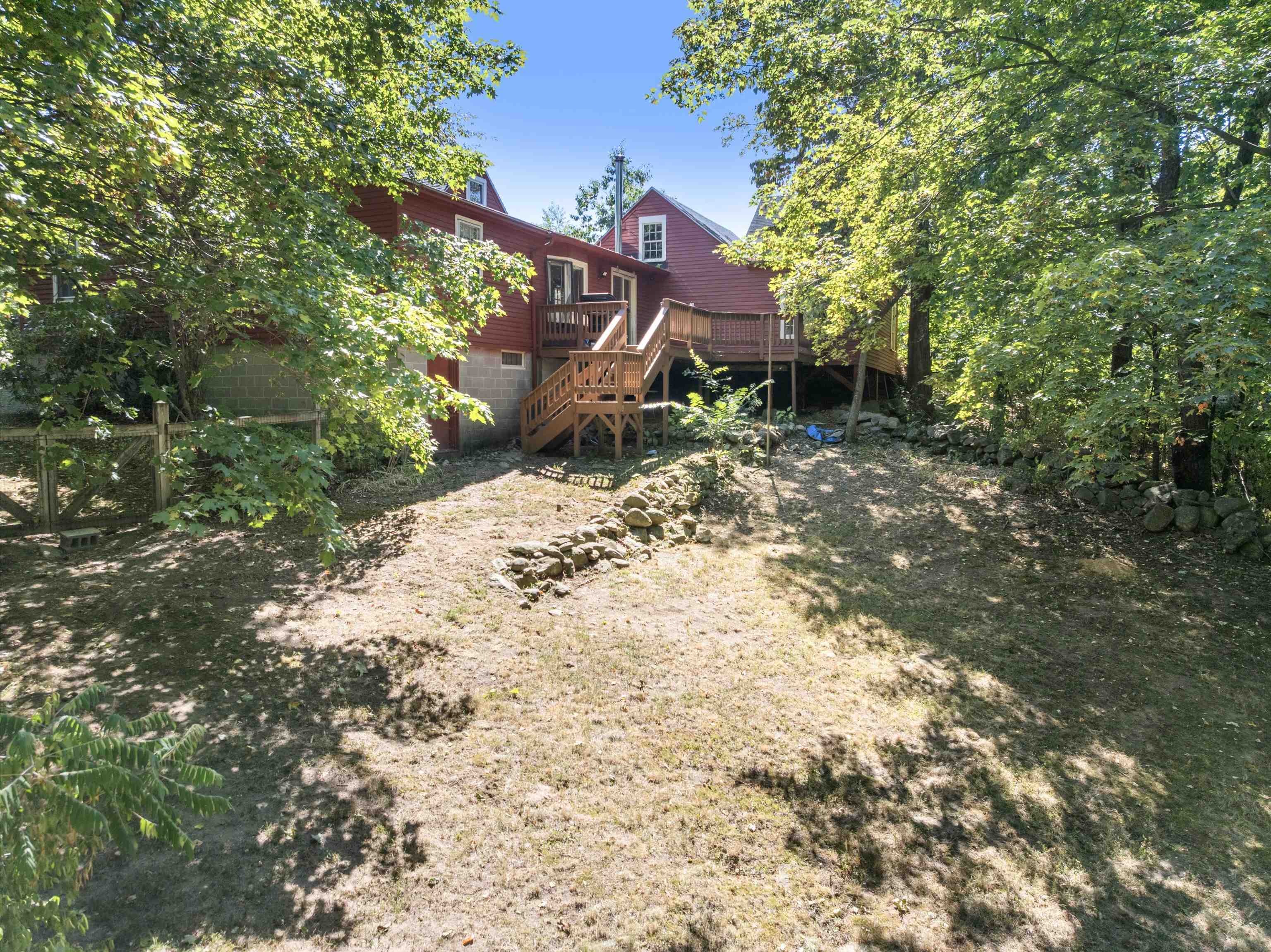 468 Union Avenue Laconia, NH 03246 - Photo 9 of 48