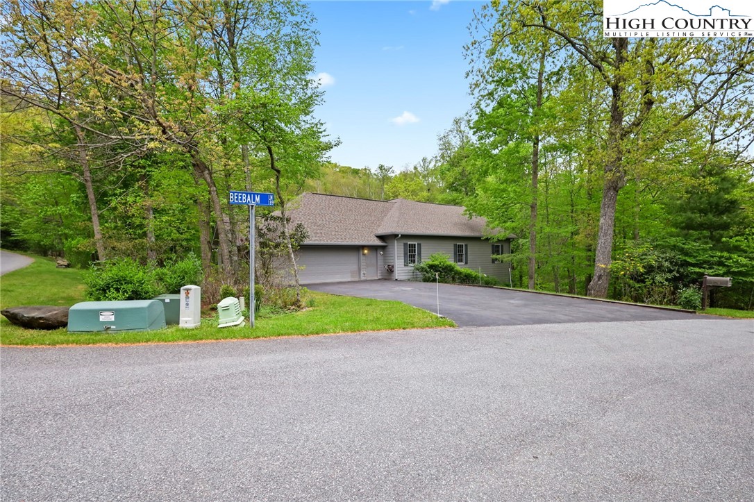 174 Bee Balm Lane Boone, NC 28607 - Photo 6 of 50 Gallery Image 6