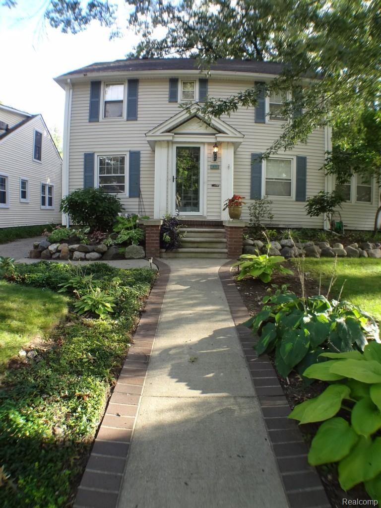 32 Devonshire Road Pleasant Ridge, MI 48069 - Photo 38 of 39 DSC04442.jpg