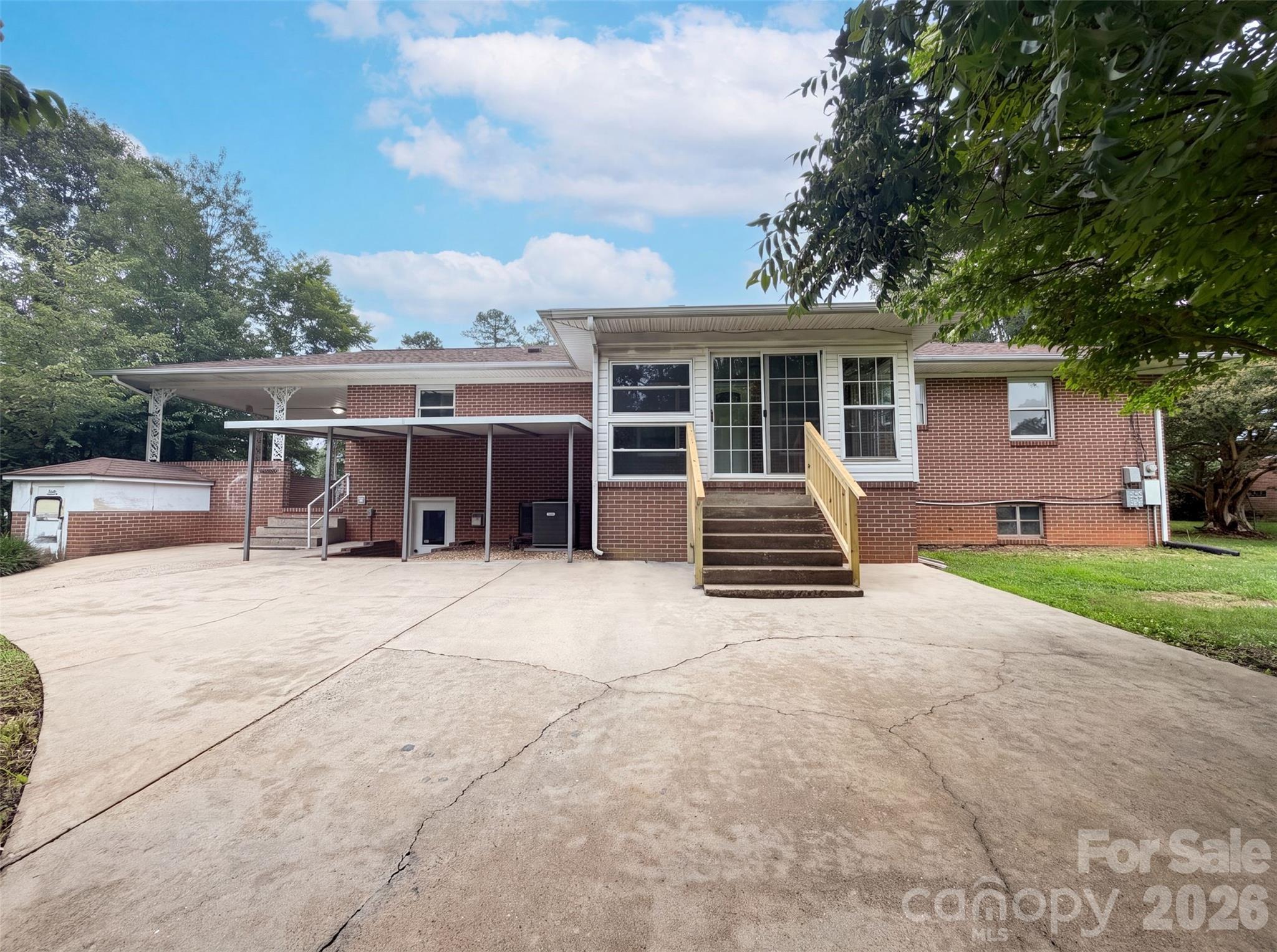 411 Roy Eaker Road Cherryville, NC 28021 - Photo 5 of 15 Gallery Image 5