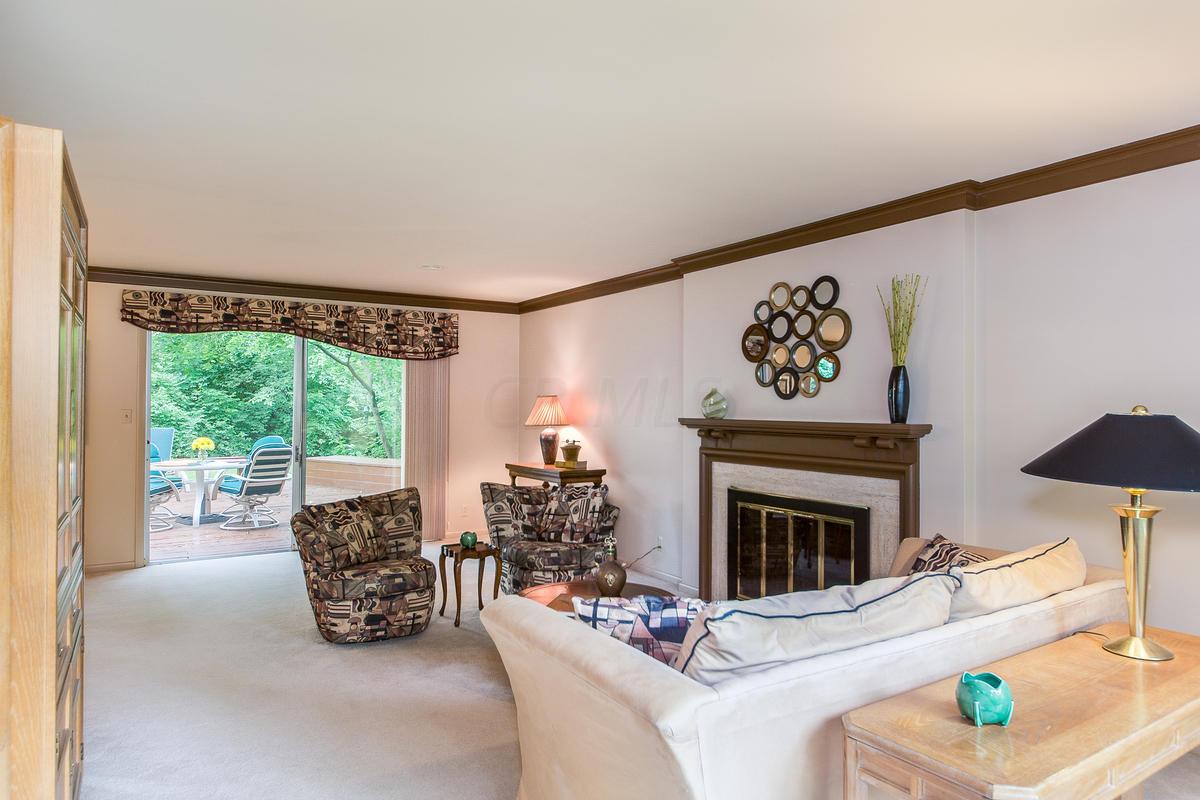 4265 Camborne Road Columbus, OH 43220 - Photo 2 of 50
