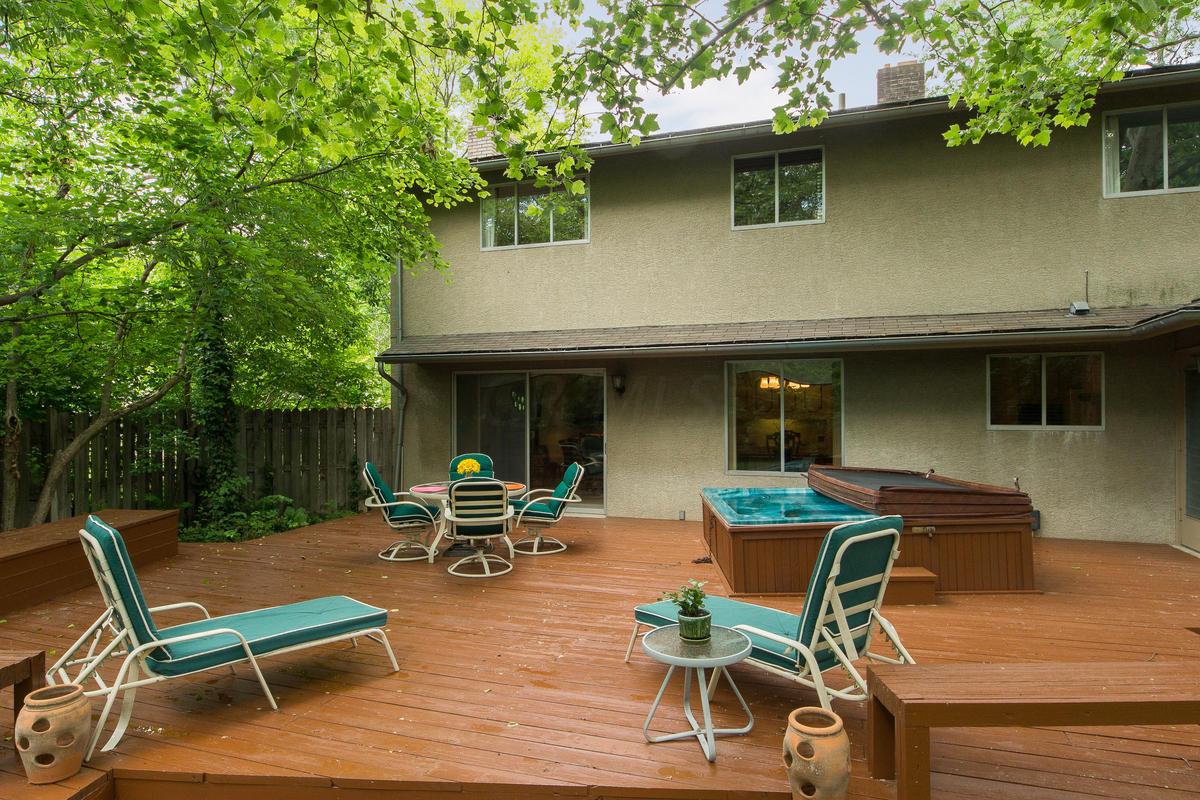 4265 Camborne Road Columbus, OH 43220 - Photo 29 of 50