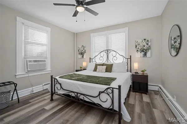 $325,000 | 618 North Benton Avenue, St. Charles, MO 63301