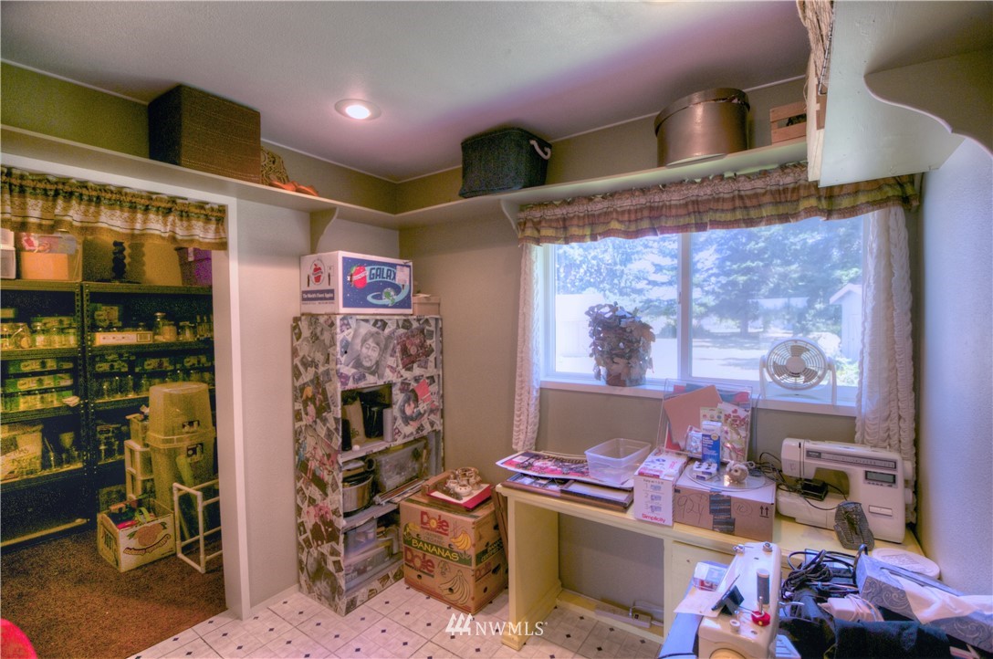 5729 180th Avenue Southwest Rochester, WA 98579 - Photo 18 of 25