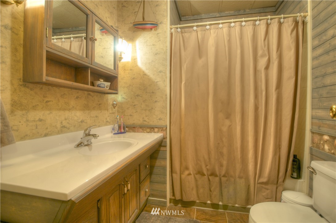 5729 180th Avenue Southwest Rochester, WA 98579 - Photo 21 of 25