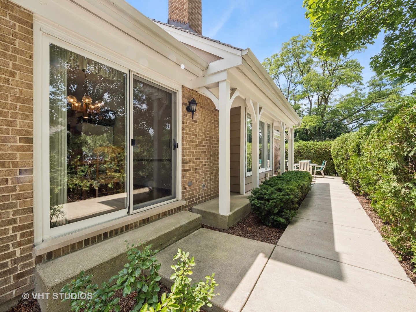 1427 West Shire Circle Inverness, IL 60067 - Photo 5 of 29