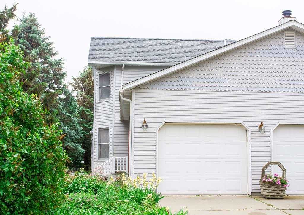 1007 Stockbridge Road South Webberville, MI 48892 - Photo 2 of 34 Photo 2