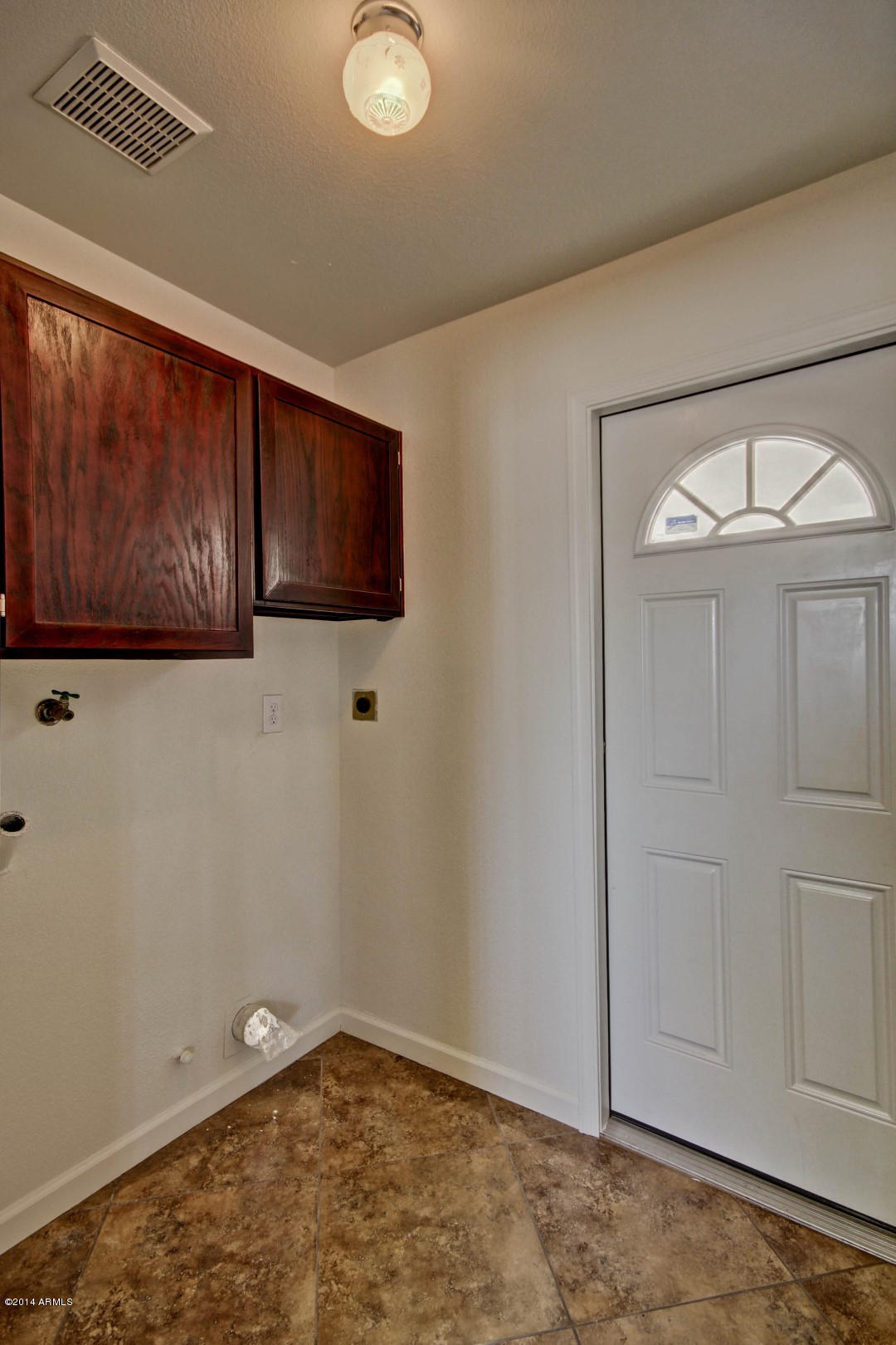 4 East Rice Drive Tempe, AZ 85283 - Photo 10 of 26 laundry room