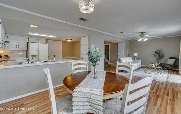 $230,000 | 423 Lakebend Place, Brandon, MS 39042