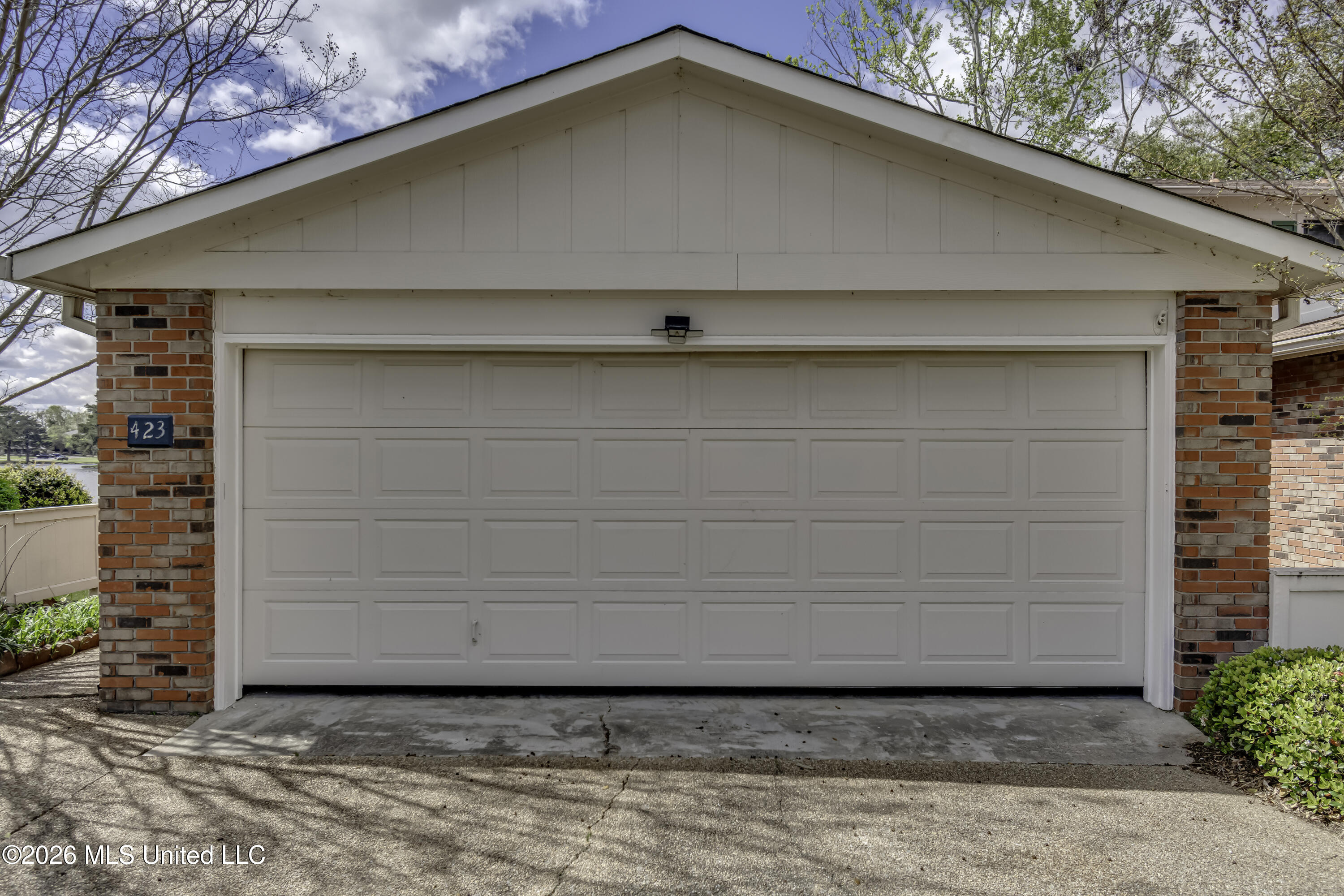 423 Lakebend Place Brandon, MS 39042 - Photo 4 of 55 423 Lake Bend Pl--51