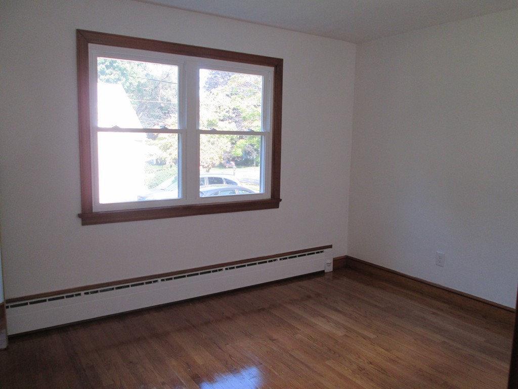 28 Doyle Avenue Springfield, MA 01104 - Photo 12 of 15 Gallery Image 12