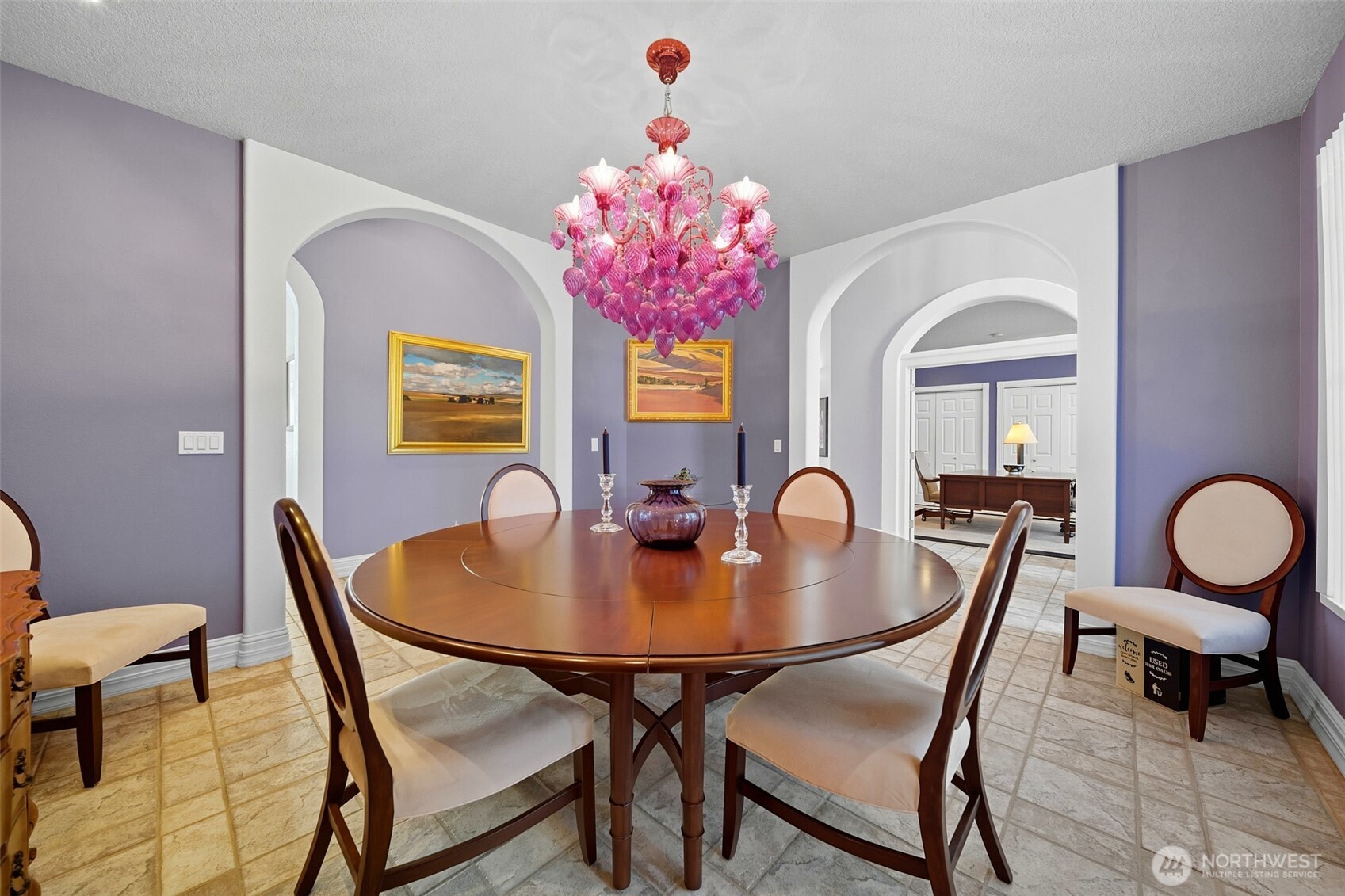 1629 Wheatcrest Road Walla Walla, WA 99362 - Photo 6 of 40 a dining room with furniture and window