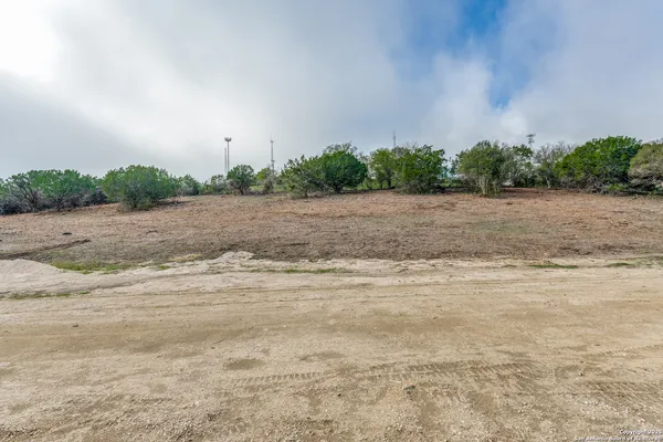 $45,000 | 17 Wesp Way, Live Oak, TX 78233