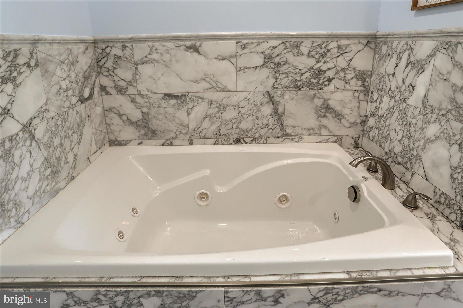 7412 Sterling Road Harrisburg, PA 17112 - Photo 11 of 31 Gallery Image 11