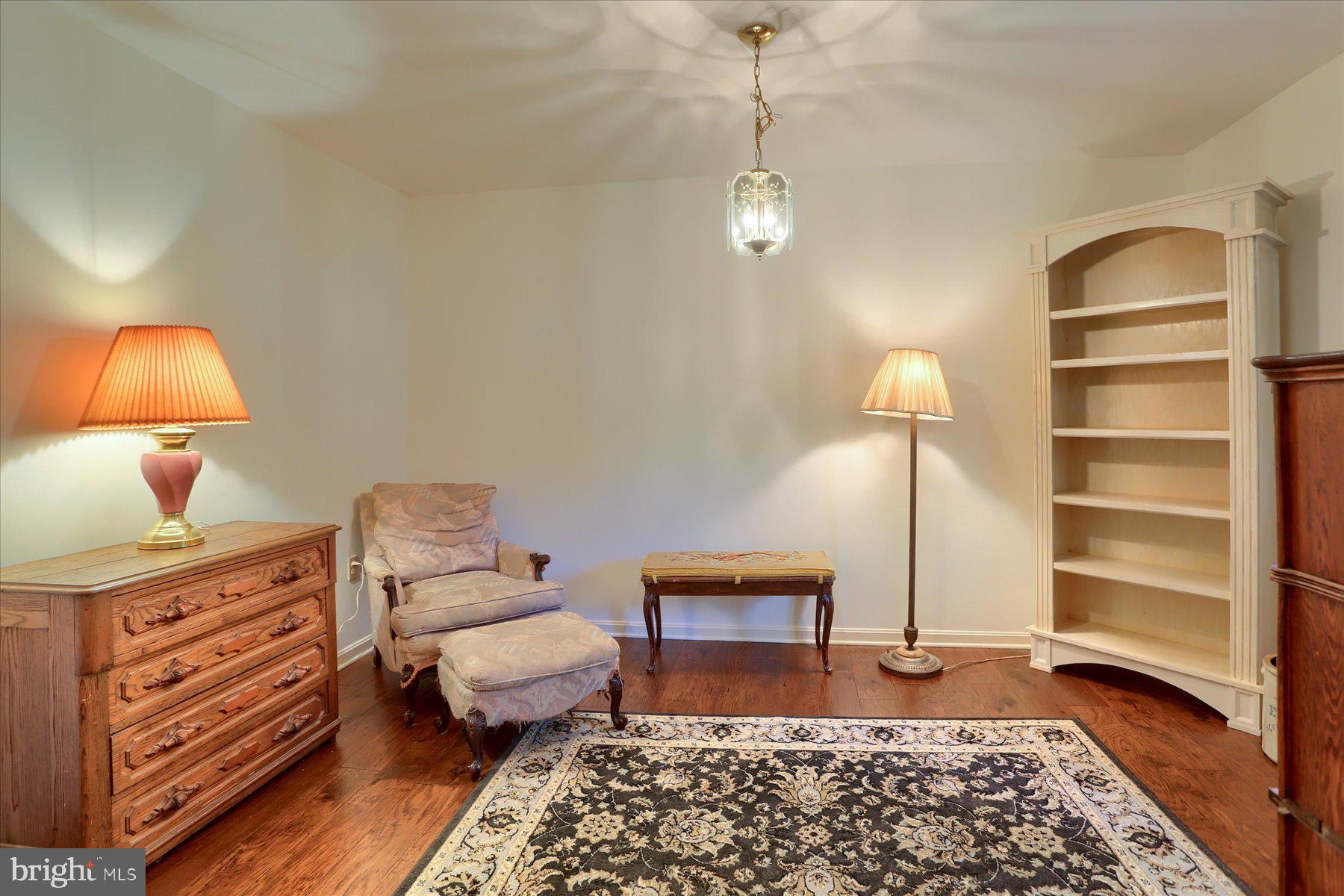 7412 Sterling Road Harrisburg, PA 17112 - Photo 3 of 31 Gallery Image 3