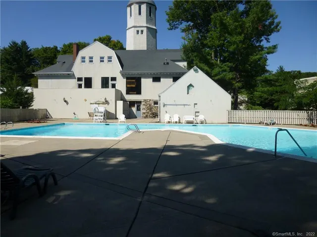 $2,100 | 38 Olcott Way, Unit 38, Ridgefield, CT 06877