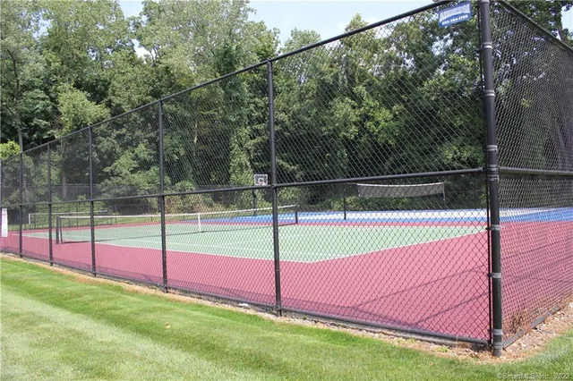 $2,100 | 38 Olcott Way, Unit 38, Ridgefield, CT 06877