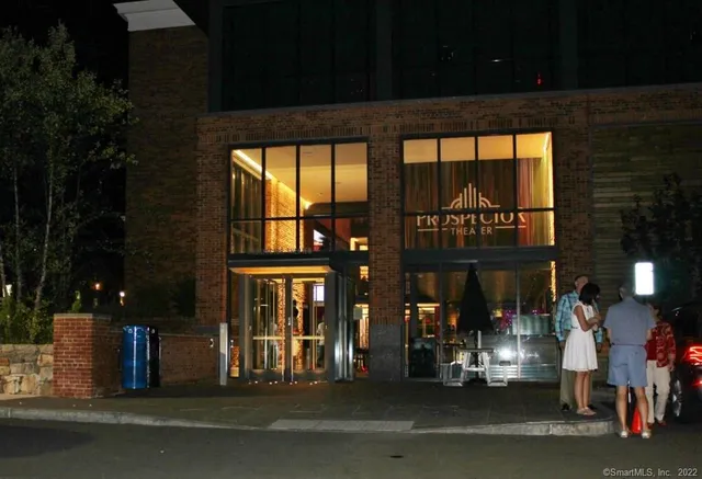 $2,100 | 38 Olcott Way, Unit 38, Ridgefield, CT 06877