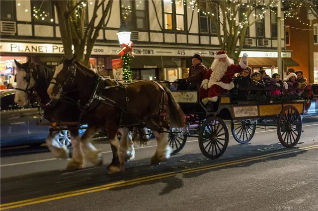 $2,100 | 38 Olcott Way, Unit 38, Ridgefield, CT 06877