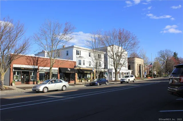 $2,100 | 38 Olcott Way, Unit 38, Ridgefield, CT 06877