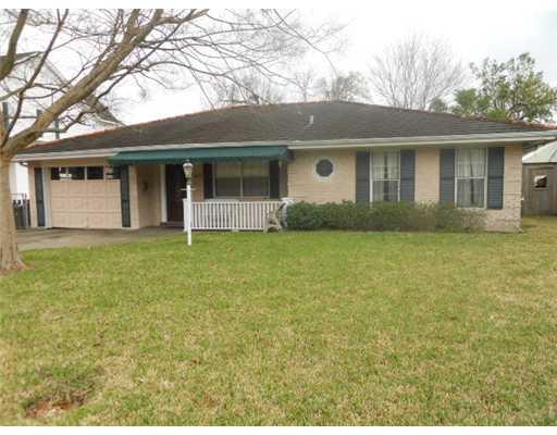 271 Walter Road River Ridge, LA 70123 - Photo 1 of 13