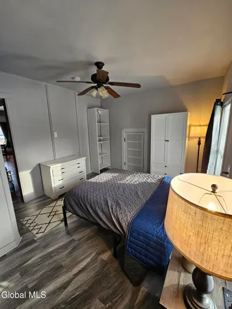 $1,250 | 51 Sacandaga Road, Unit 2, Scotia, NY 12302