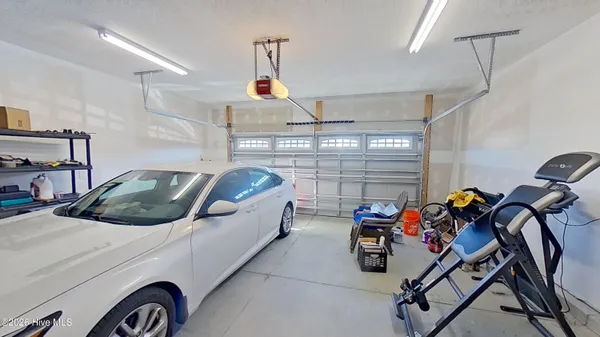 $2,075 | 1122 Carteret Mnr Drive, Jacksonville, NC 28546