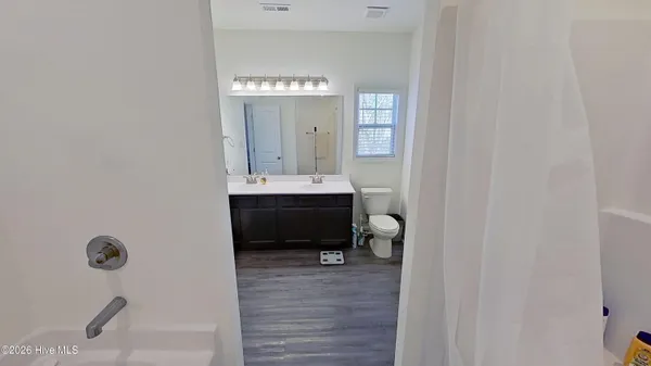 $2,075 | 1122 Carteret Mnr Drive, Jacksonville, NC 28546